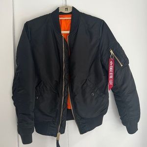 Alpha industries bomber jacket